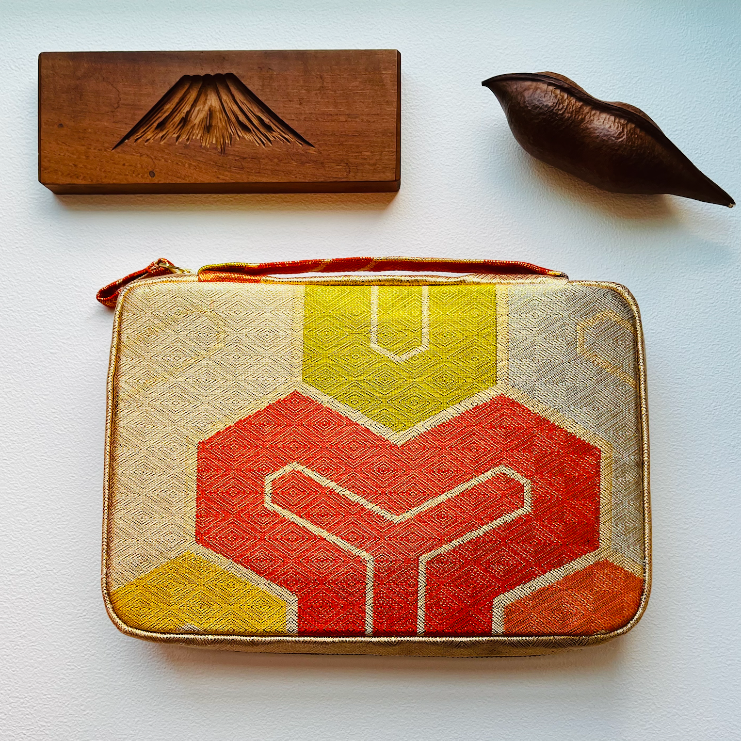 Kimono Obi Fabric 20 Pen Case (Triangle)