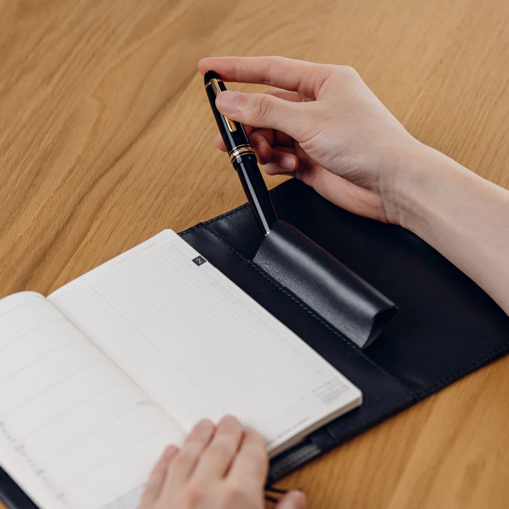 Hobonichi Weeks/Mega (Tochigi Leather)