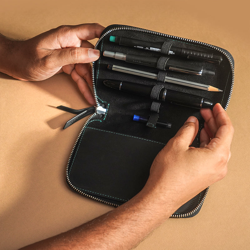 Companion Adjustable 5 Pen Pouch