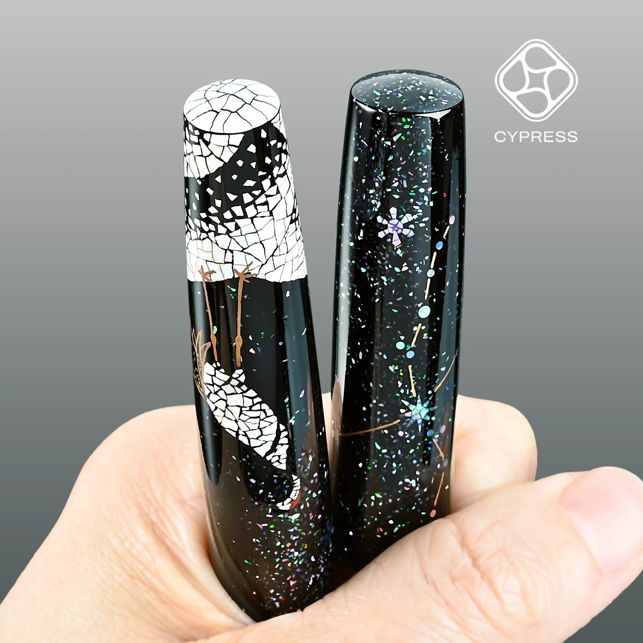 Eggshell Raden – Grus at Starry Dusk