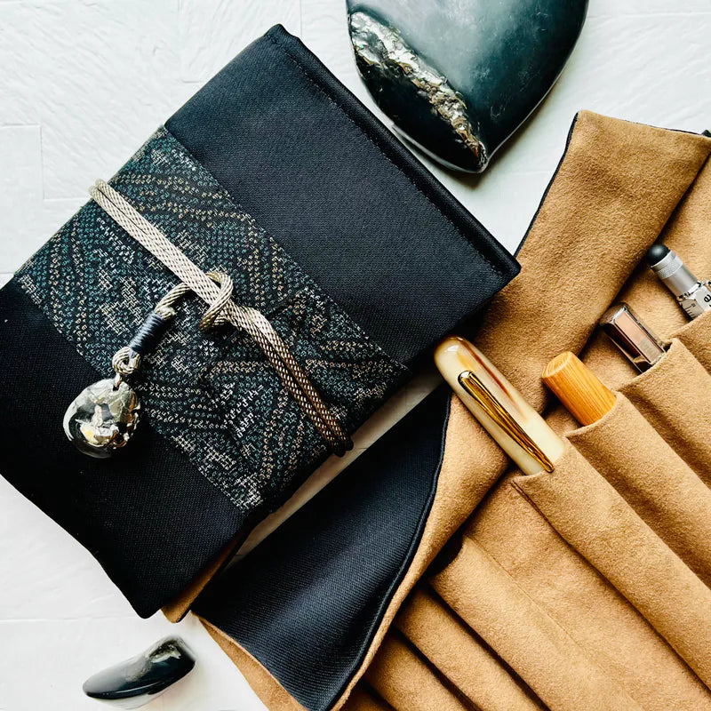 Dragon Bone Stone Pen Roll Case 8 Slot