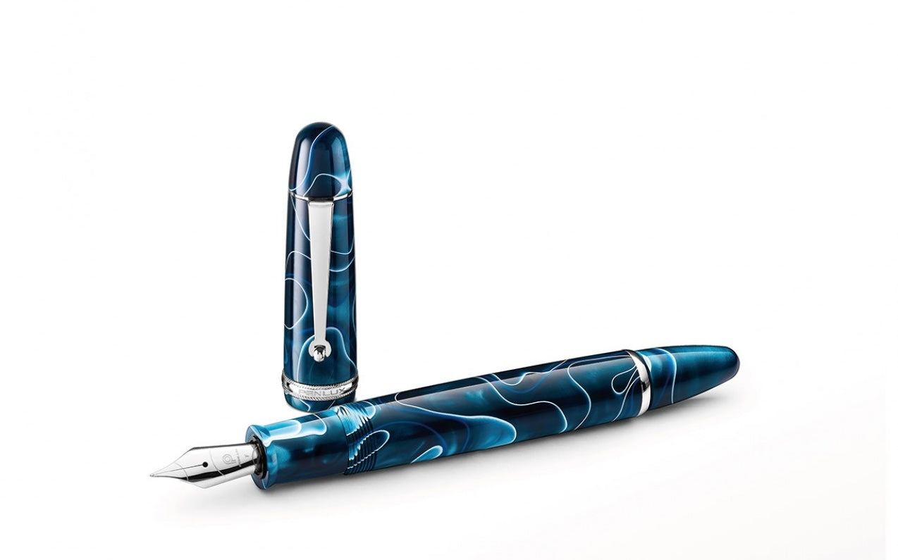 Masterpiece Grande Blue Swirl