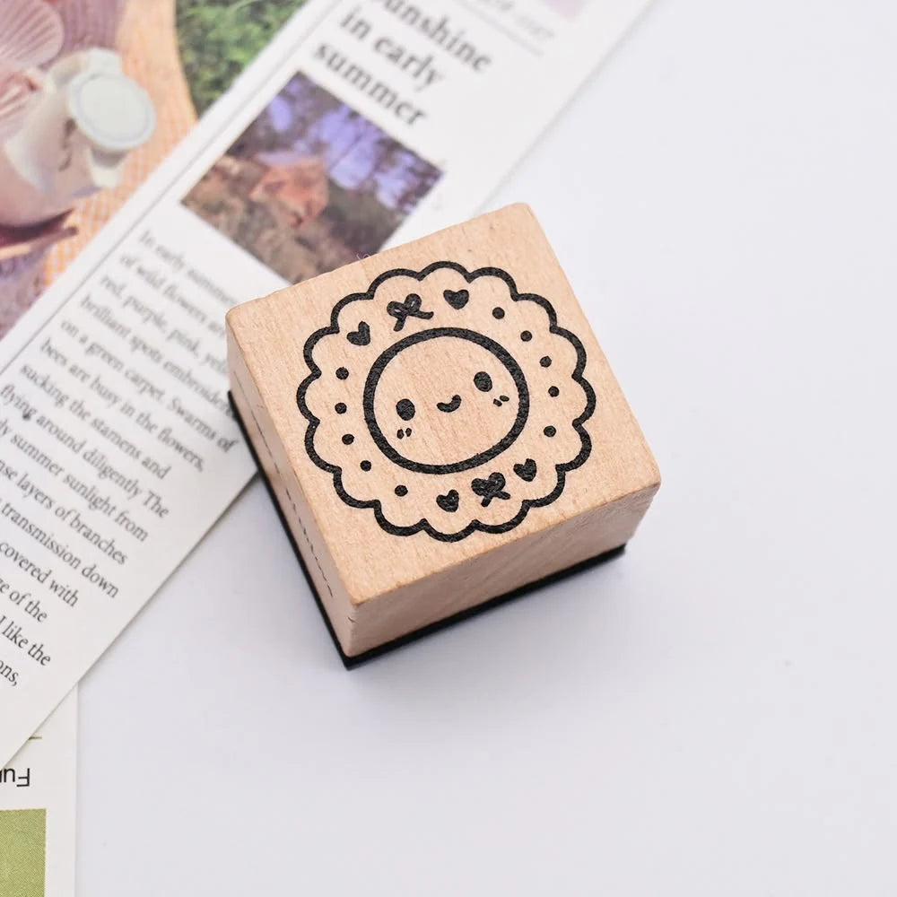 Wooden Stamp - Munchkin Doily