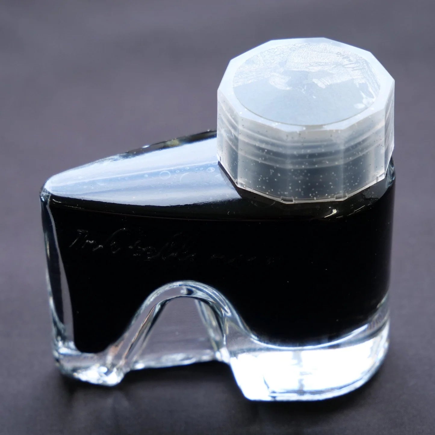 Ink tells more "Eternal Music" (Pigment)