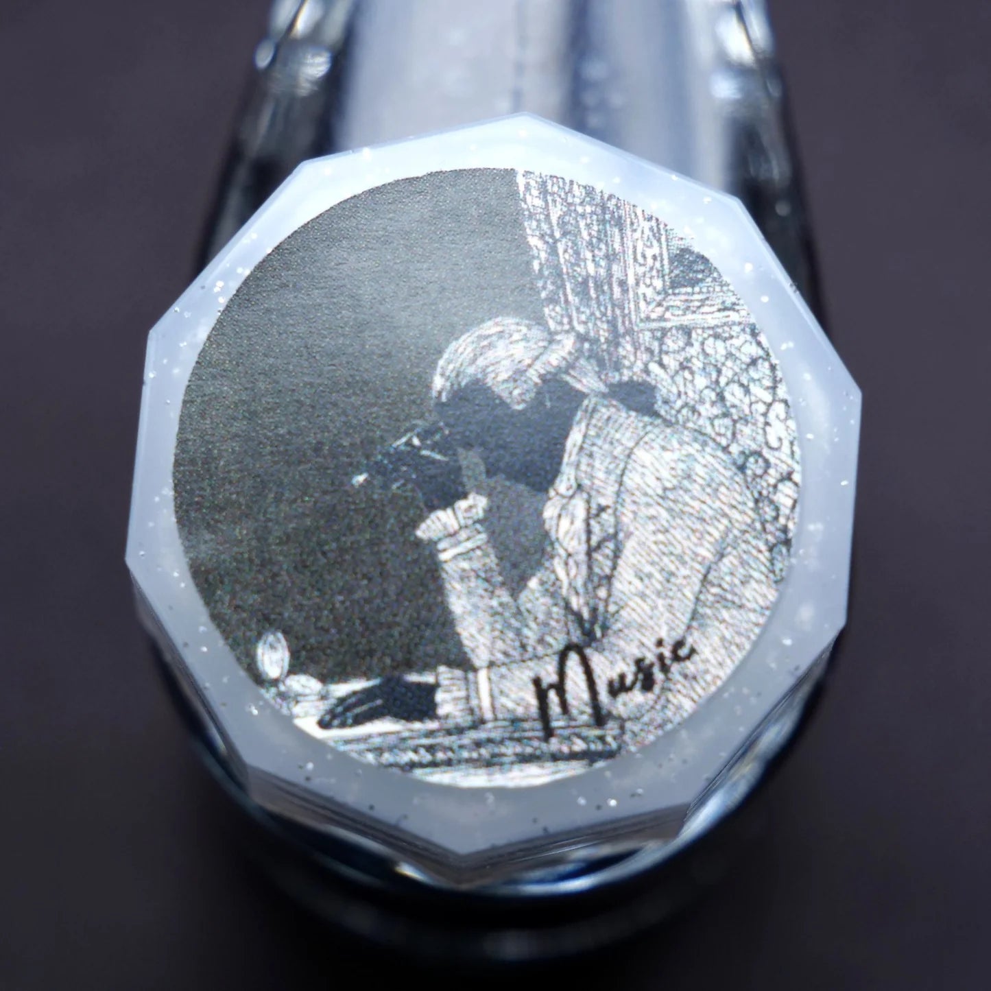 Ink tells more "Eternal Music" (Pigment)