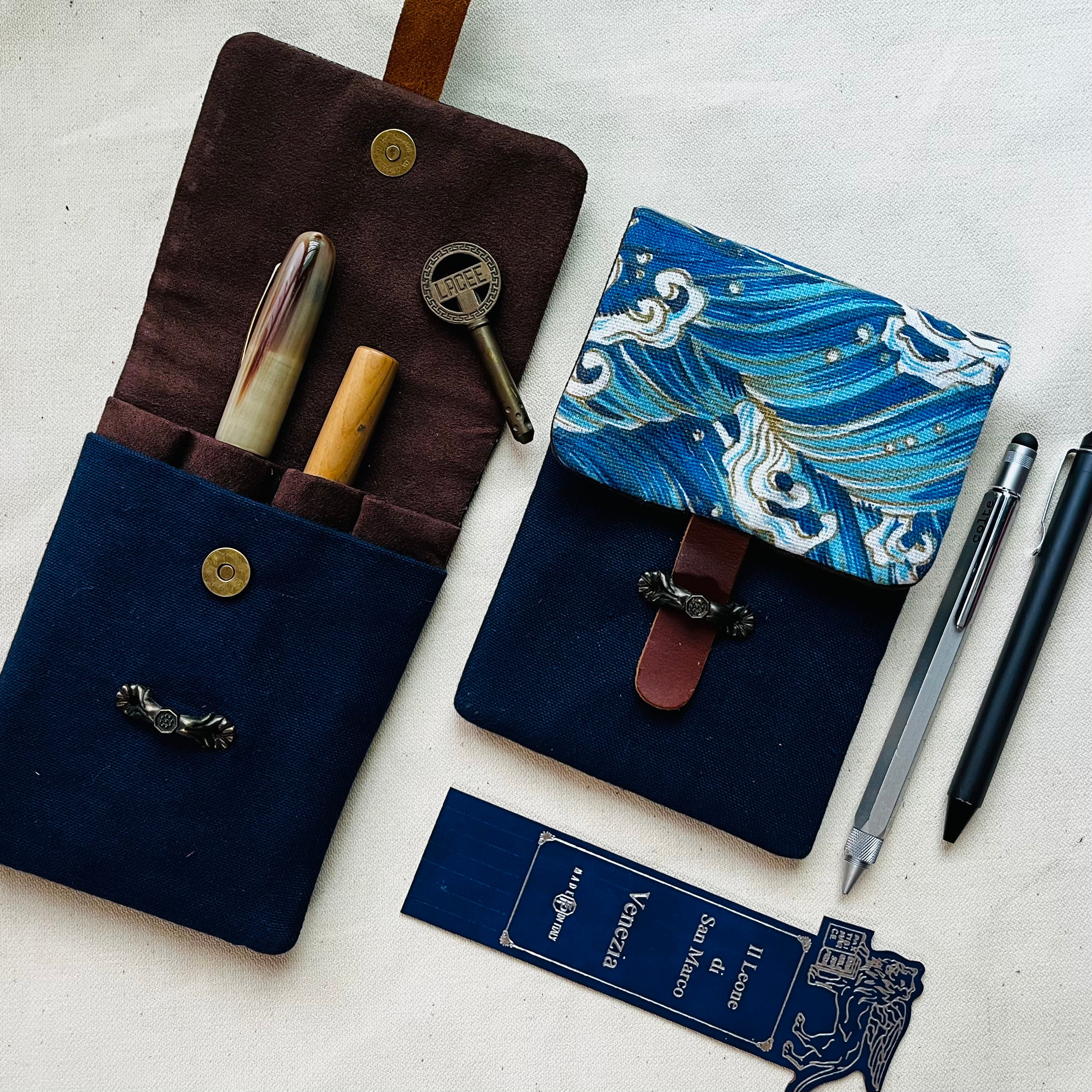 Cotton Print Grilles (Wave) 7 Pen Pencase