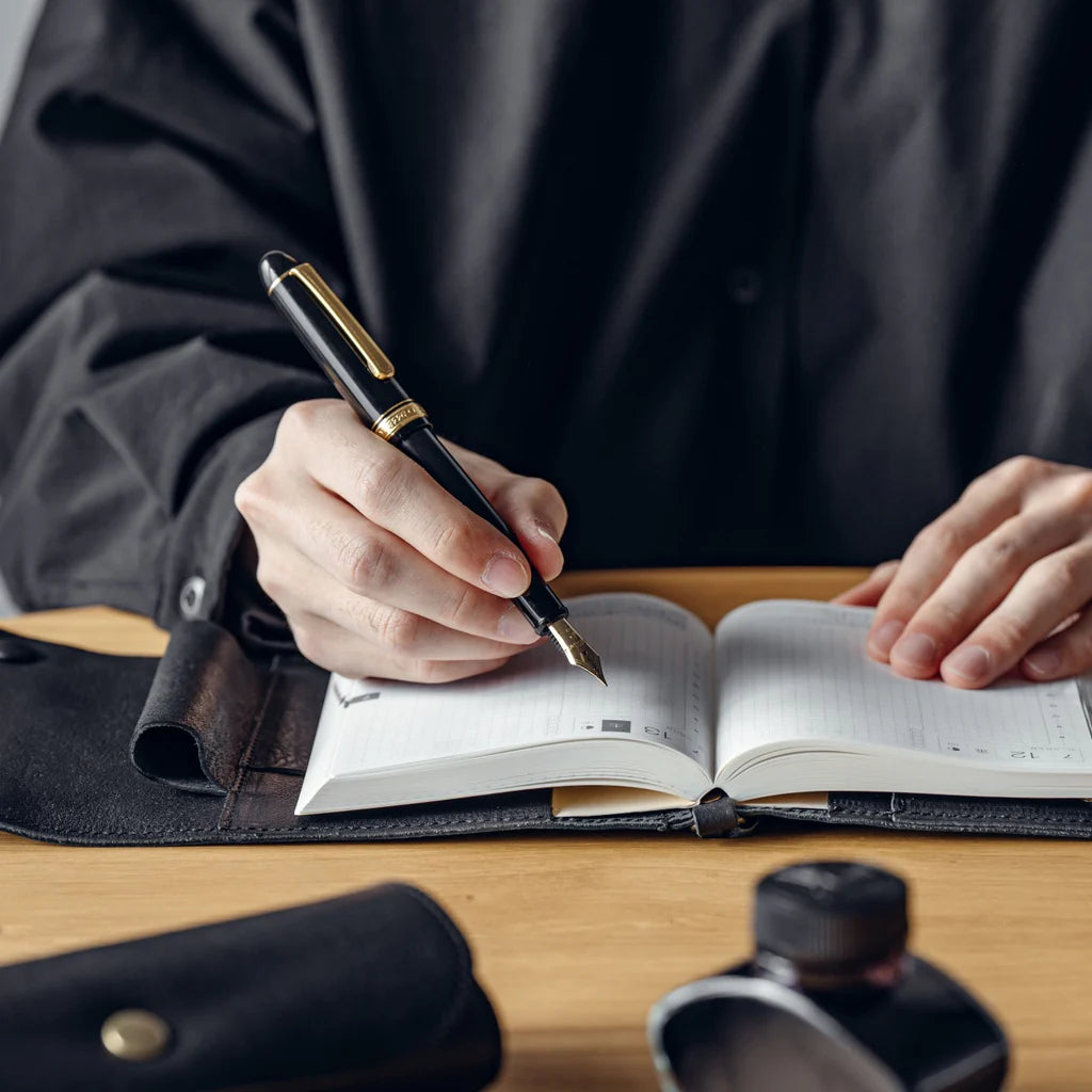 B6 Notebook Cover (Tochigi Leather)