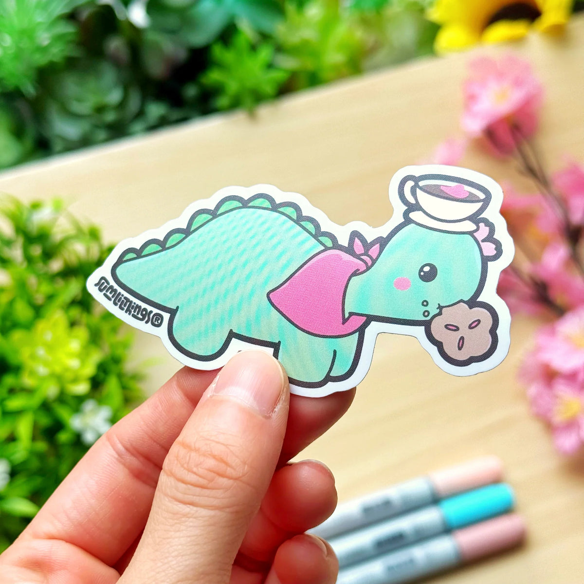 Vinyl Sticker - Sakura Nohnoh Eating Biscuit