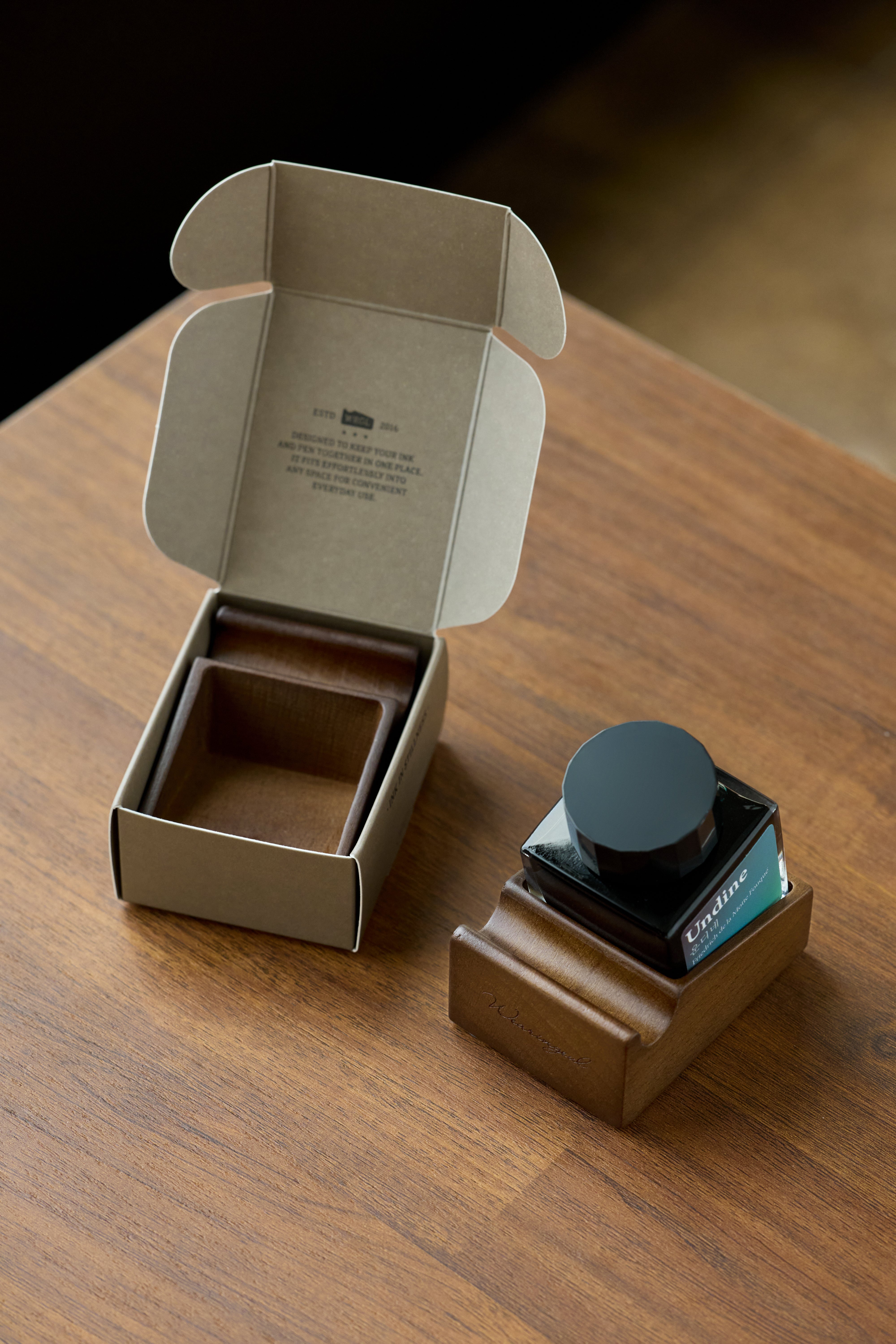 Ink & Pen Rest