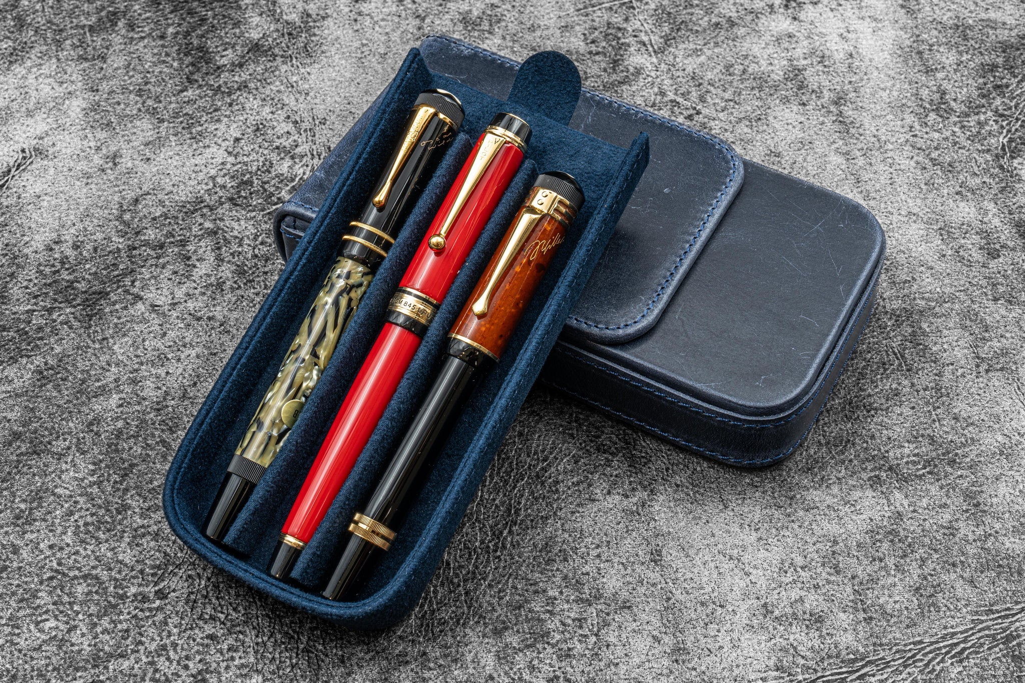 Leather Magnum Opus 3 Slots Hard Pen Case with Removable Pen Tray - Crazy Horse Navy Blue
