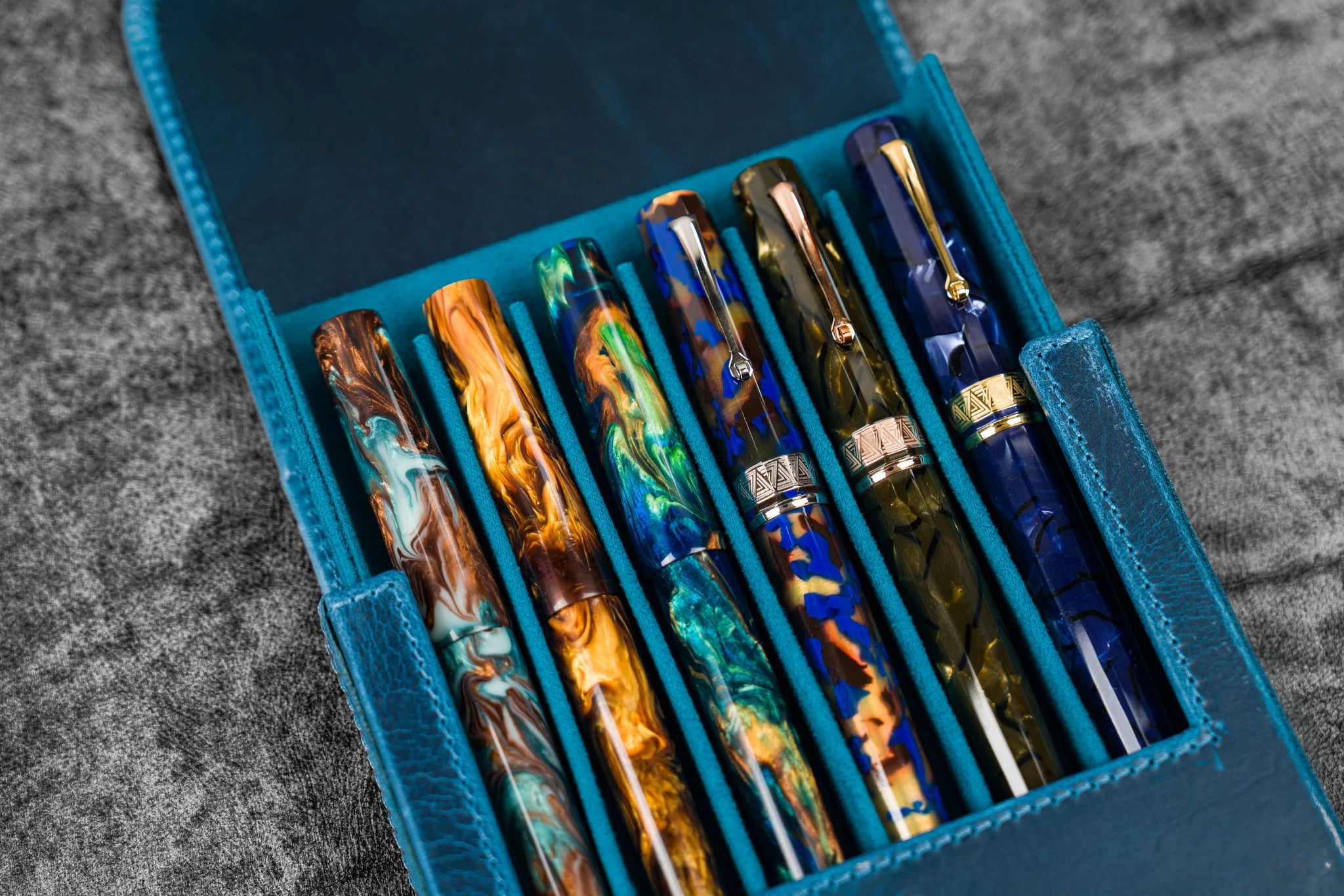 Leather Magnum Opus 6 Slots Hard Pen Case with Removable Pen Tray - Crazy Horse Ocean Blue