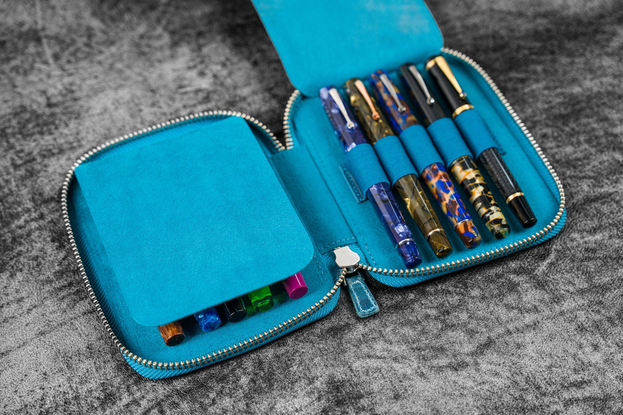 Leather Zippered 10 Slots Pen Case - Crazy Horse Blue