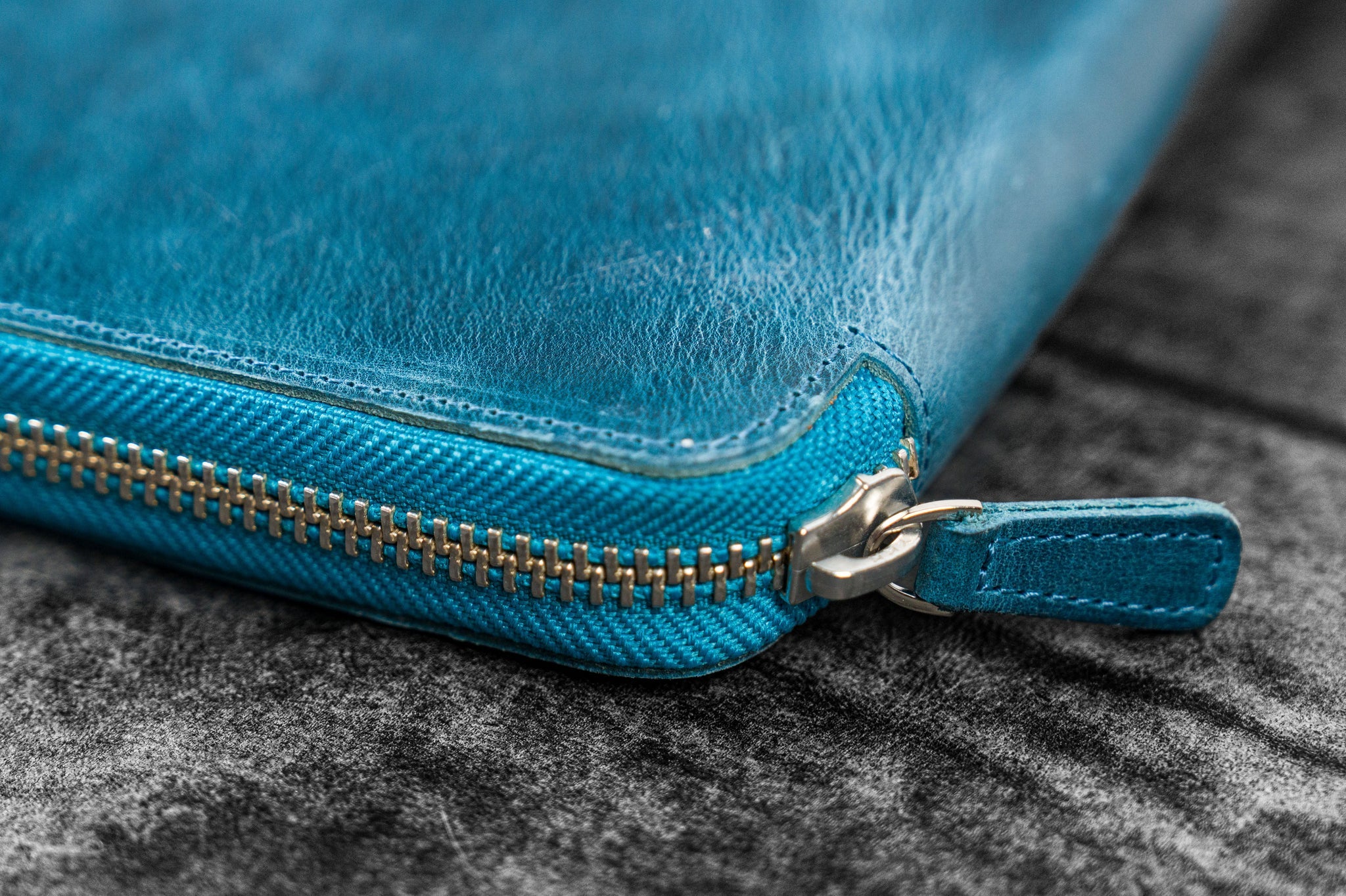 Leather Zippered A5 Notebook Folio - Crazy Horse Ocean Blue