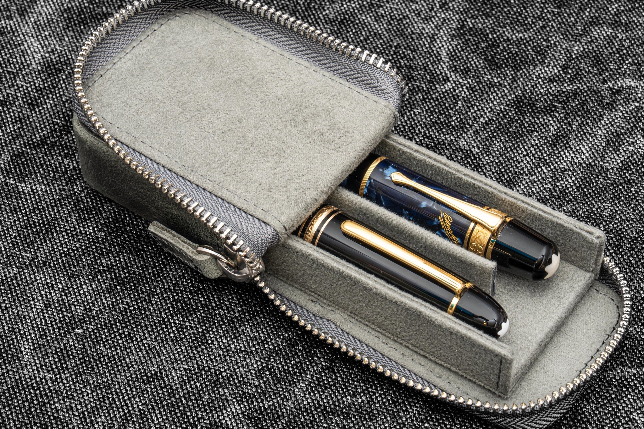 Leather Zippered Magnum Opus 2 Slots Hard Pen Case with Removable Pen Tray - Crazy Horse Navy Smoky