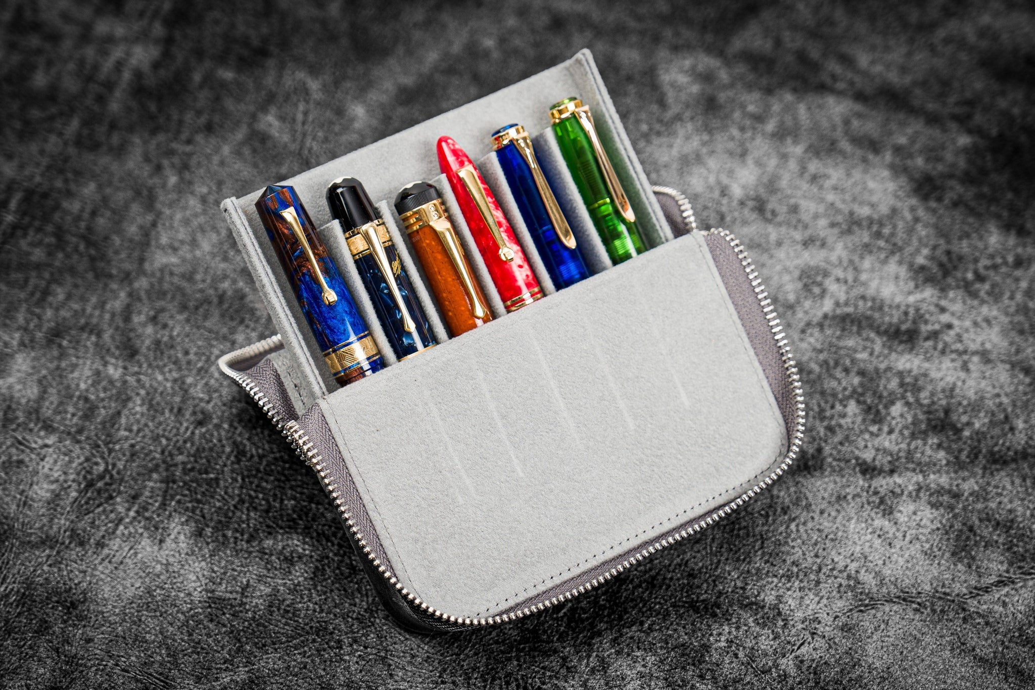 Leather Magnum Opus 6 Slots Hard Pen Case with Removable Pen Tray - Crazy Horse Smoky