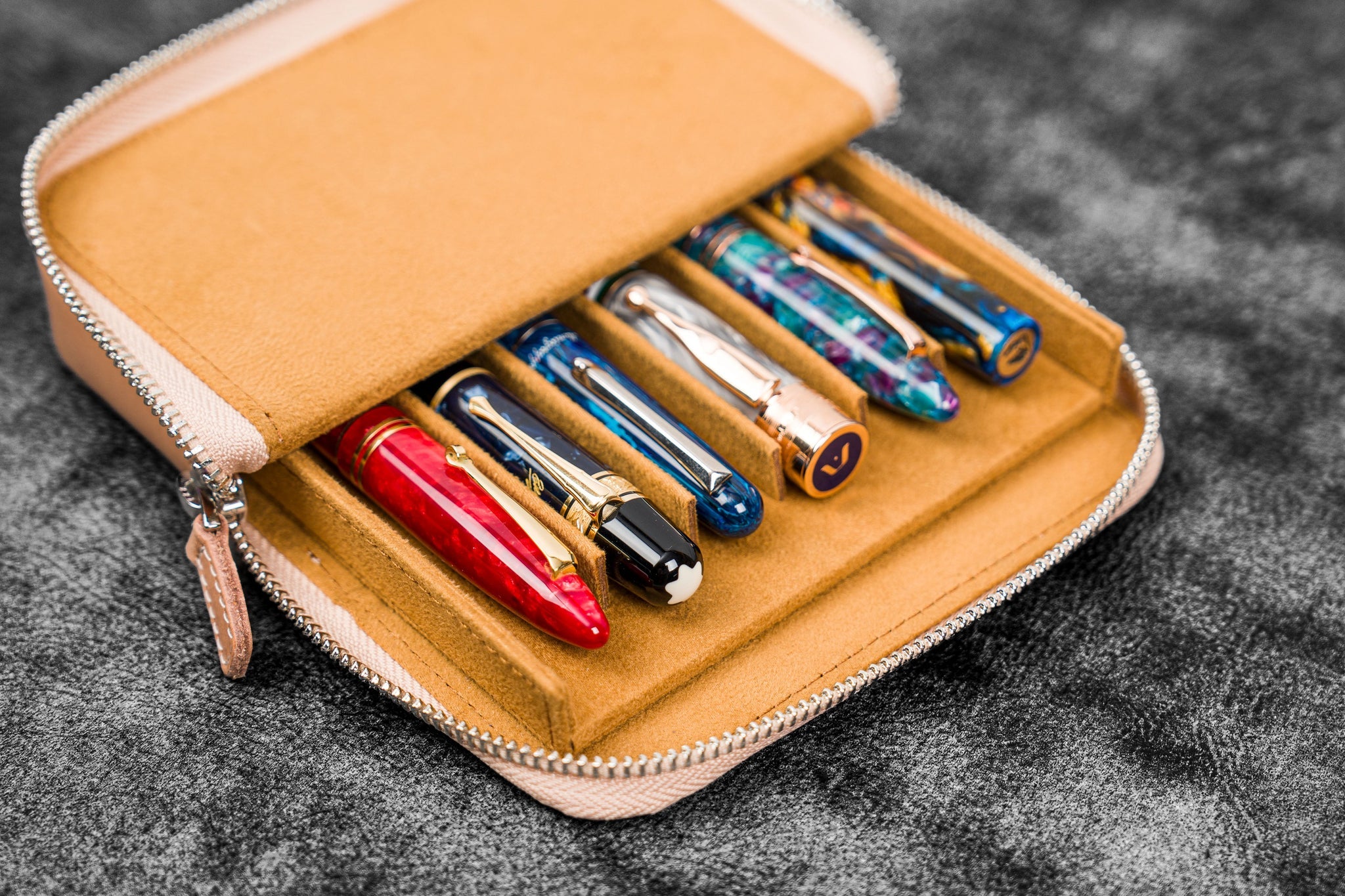 Leather Magnum Opus 6 Slots Hard Pen Case with Removable Pen Tray - Undyed Leather
