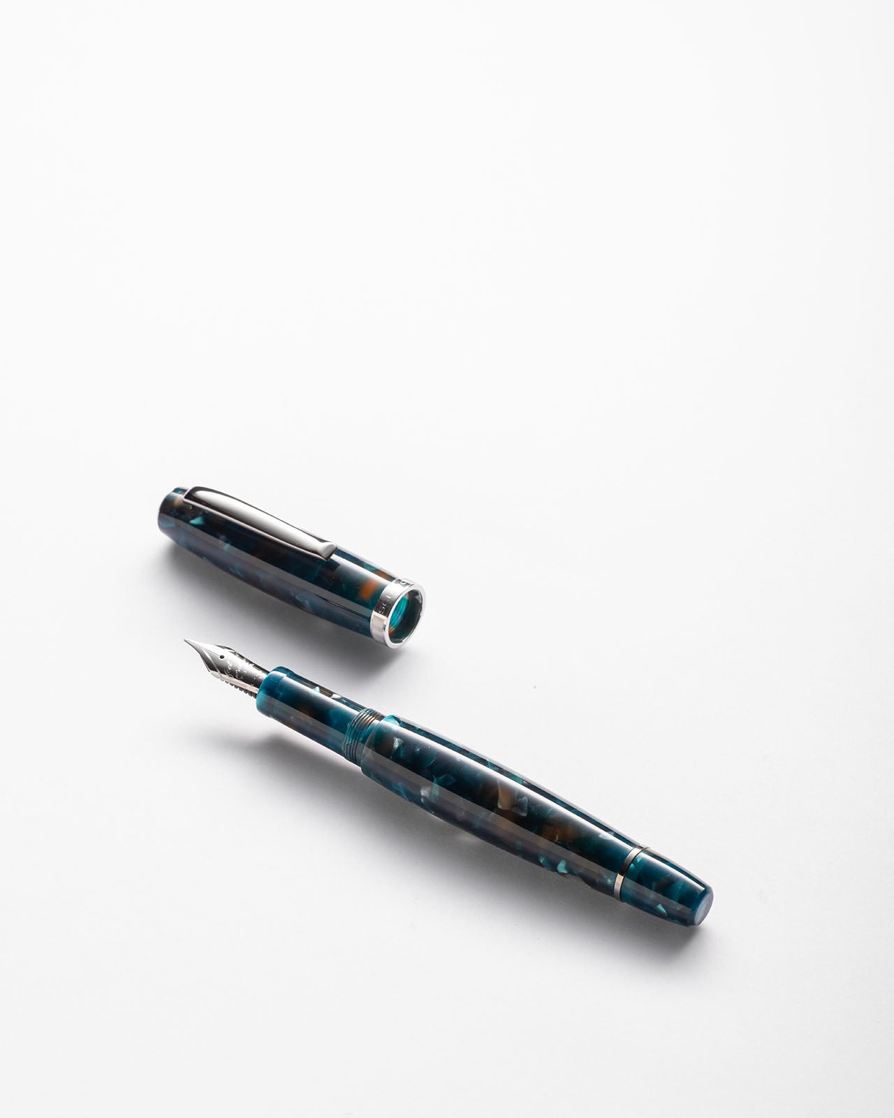 La Dotta Manu Scribere