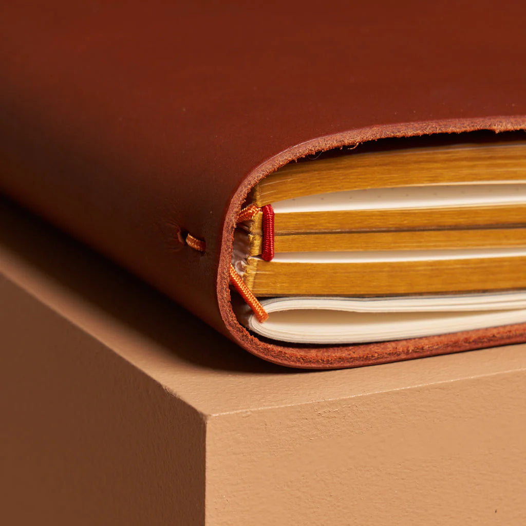 grand voyageur leather journal cognac (pocket)