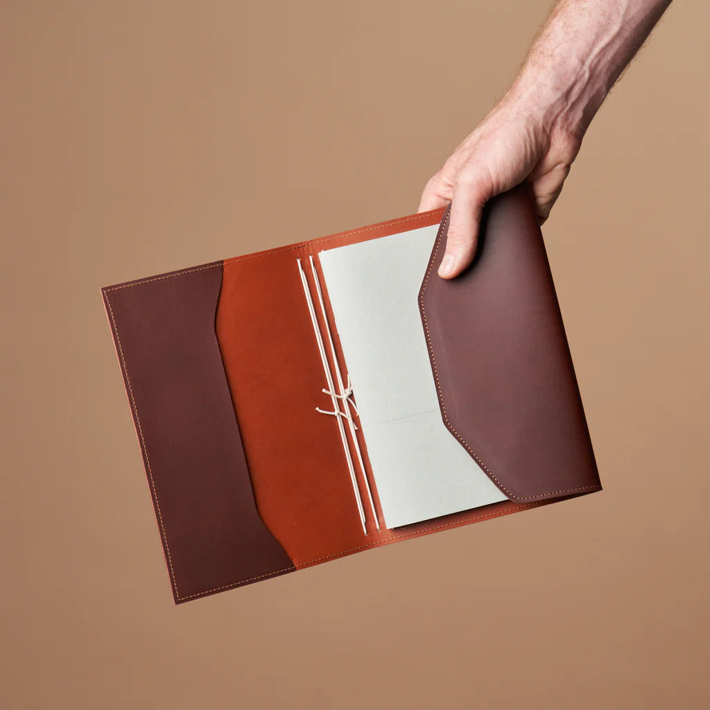 le trifold leather journal chestnut & cognac (a5)