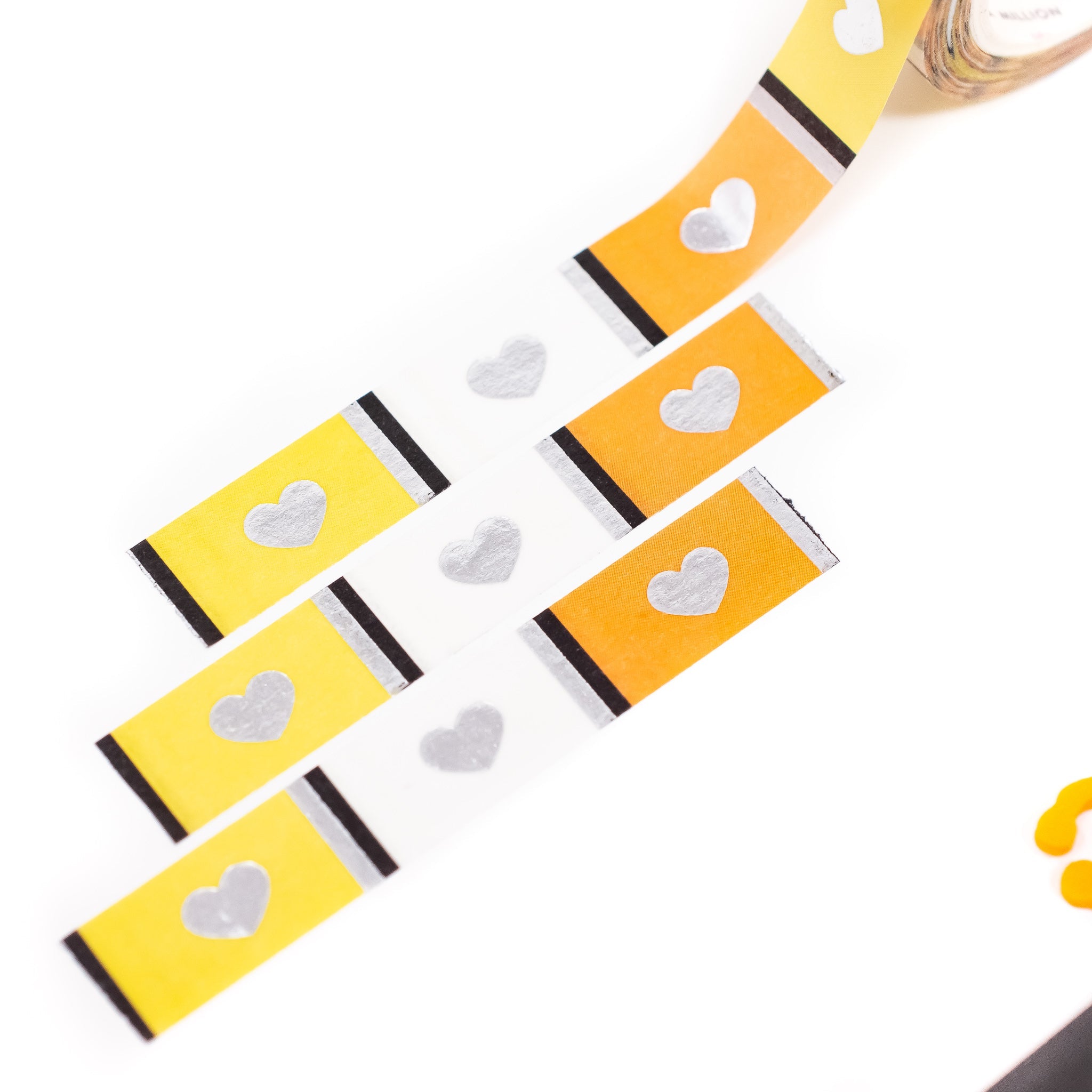 W408 | Halloween Party - Candy Corn Hearts 3.0 Washi (10mm)