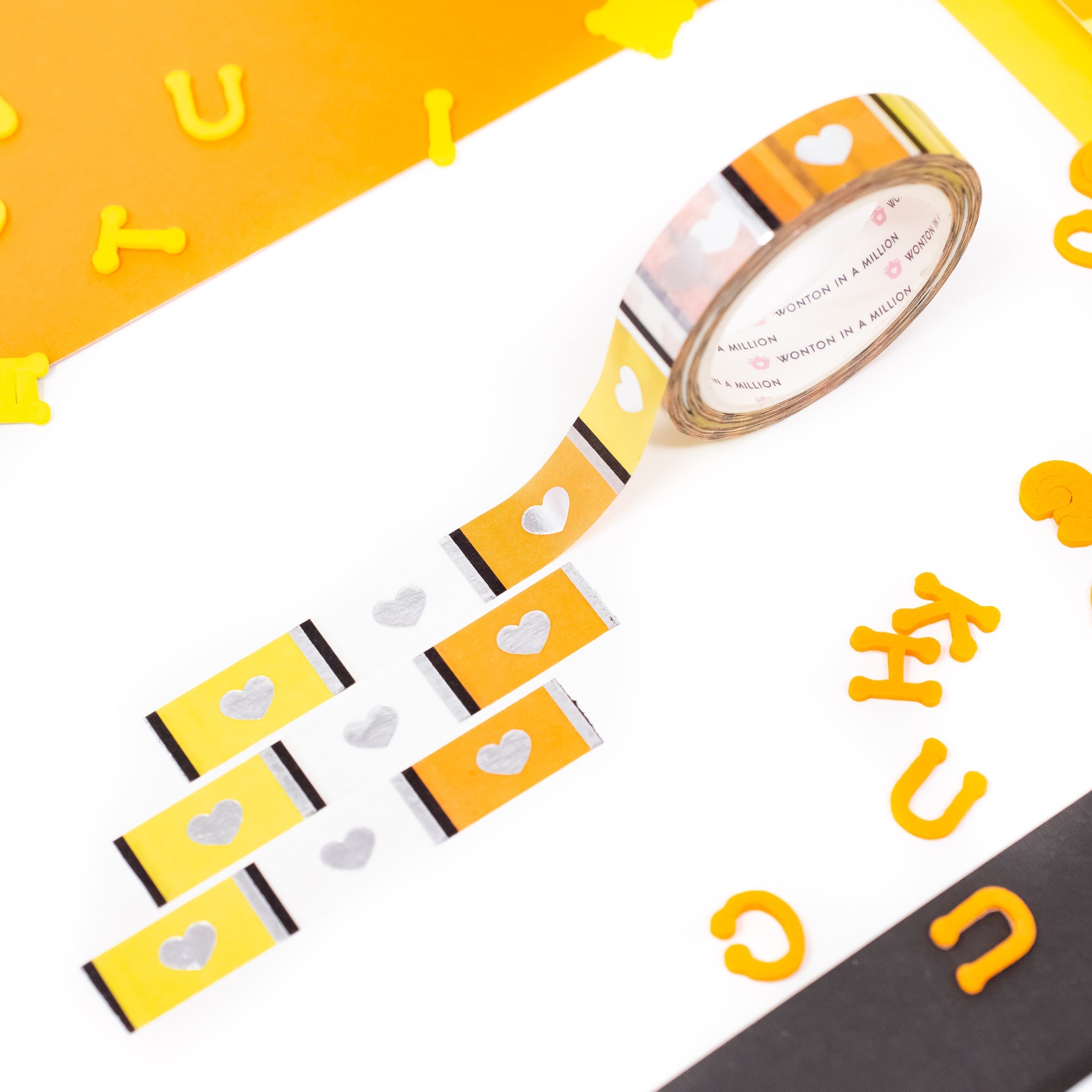 W408 | Halloween Party - Candy Corn Hearts 3.0 Washi (10mm)