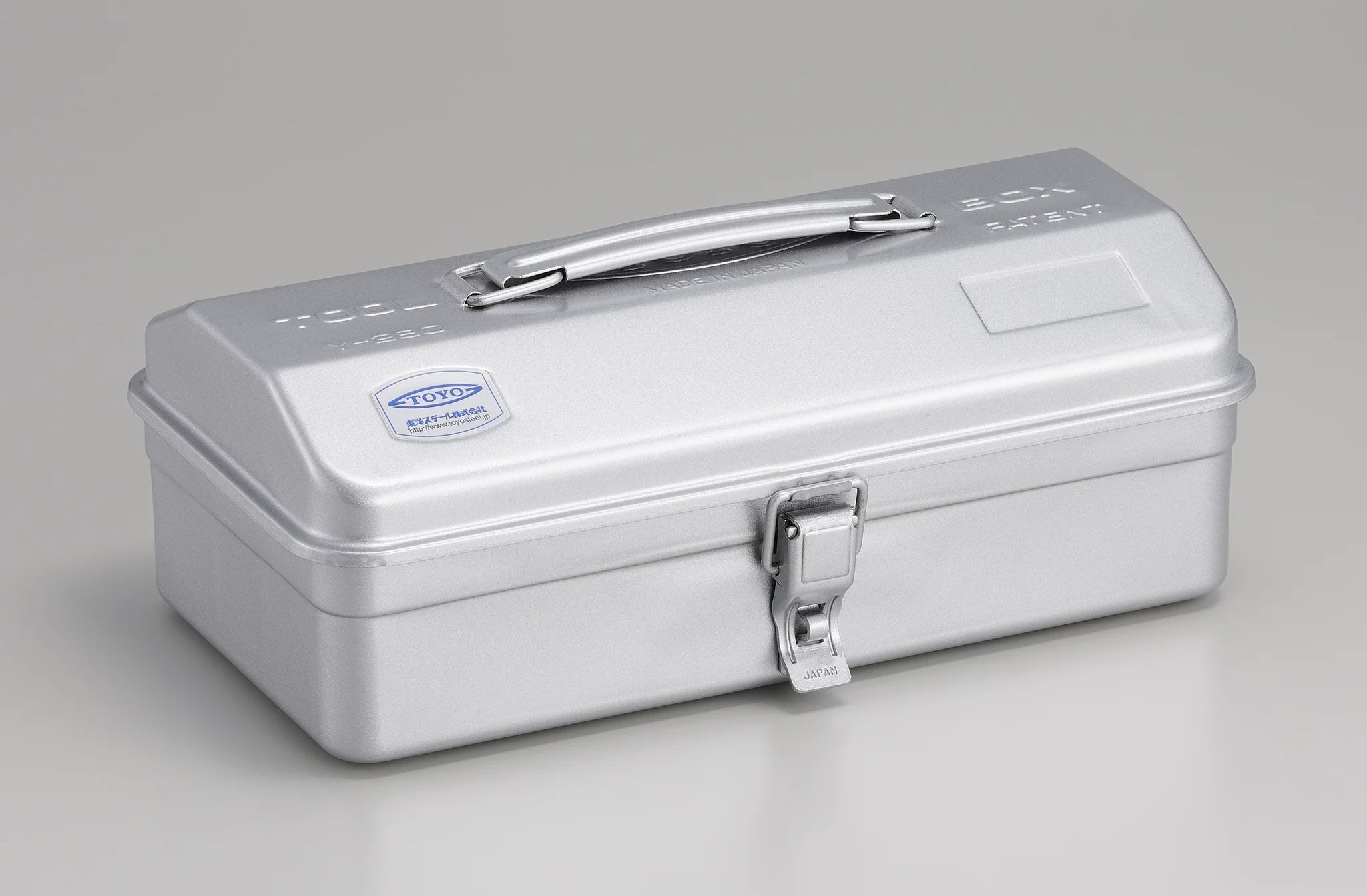 Camber-top Toolbox (Silver)