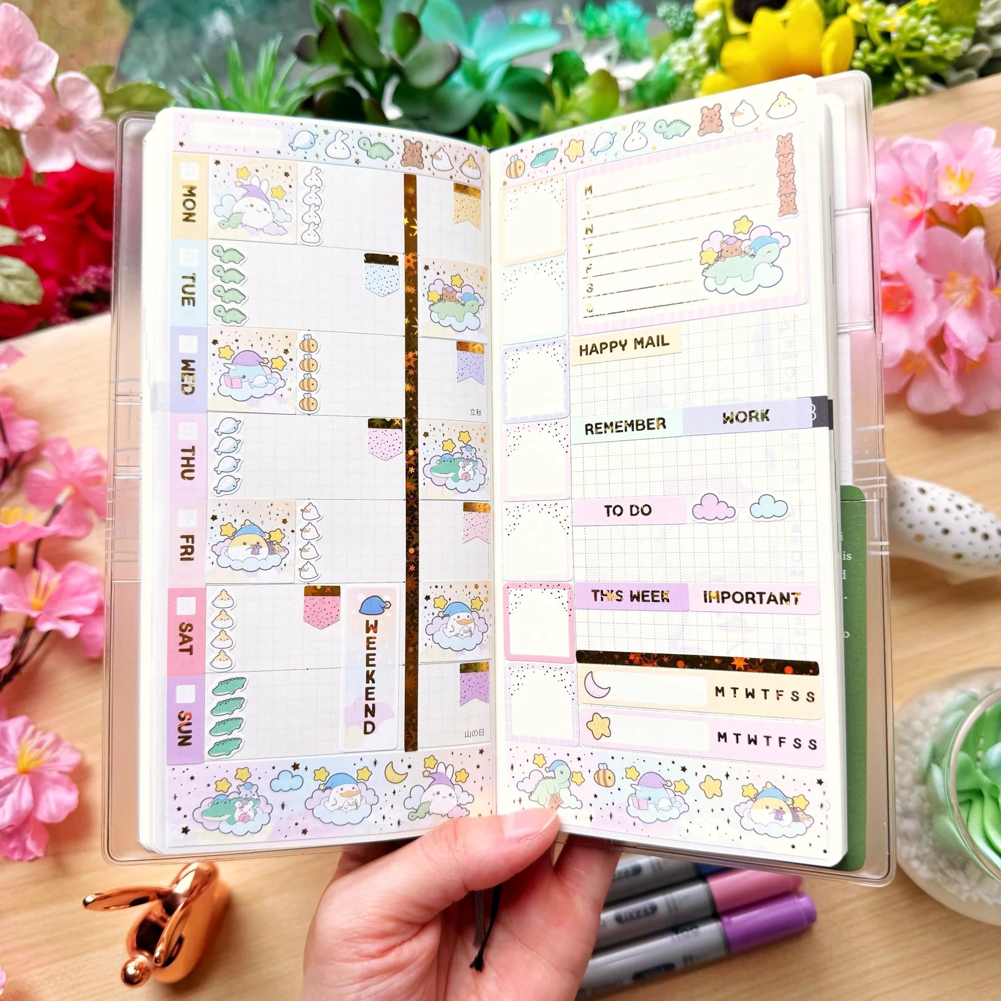 Hobonichi WEEKS Kit - Lil' Fluff & Dreams - Gold Star Foil