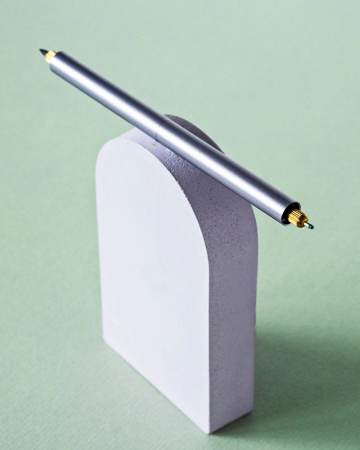 Lumos Refillable Fineliner & Brush Pen - Duo Tip