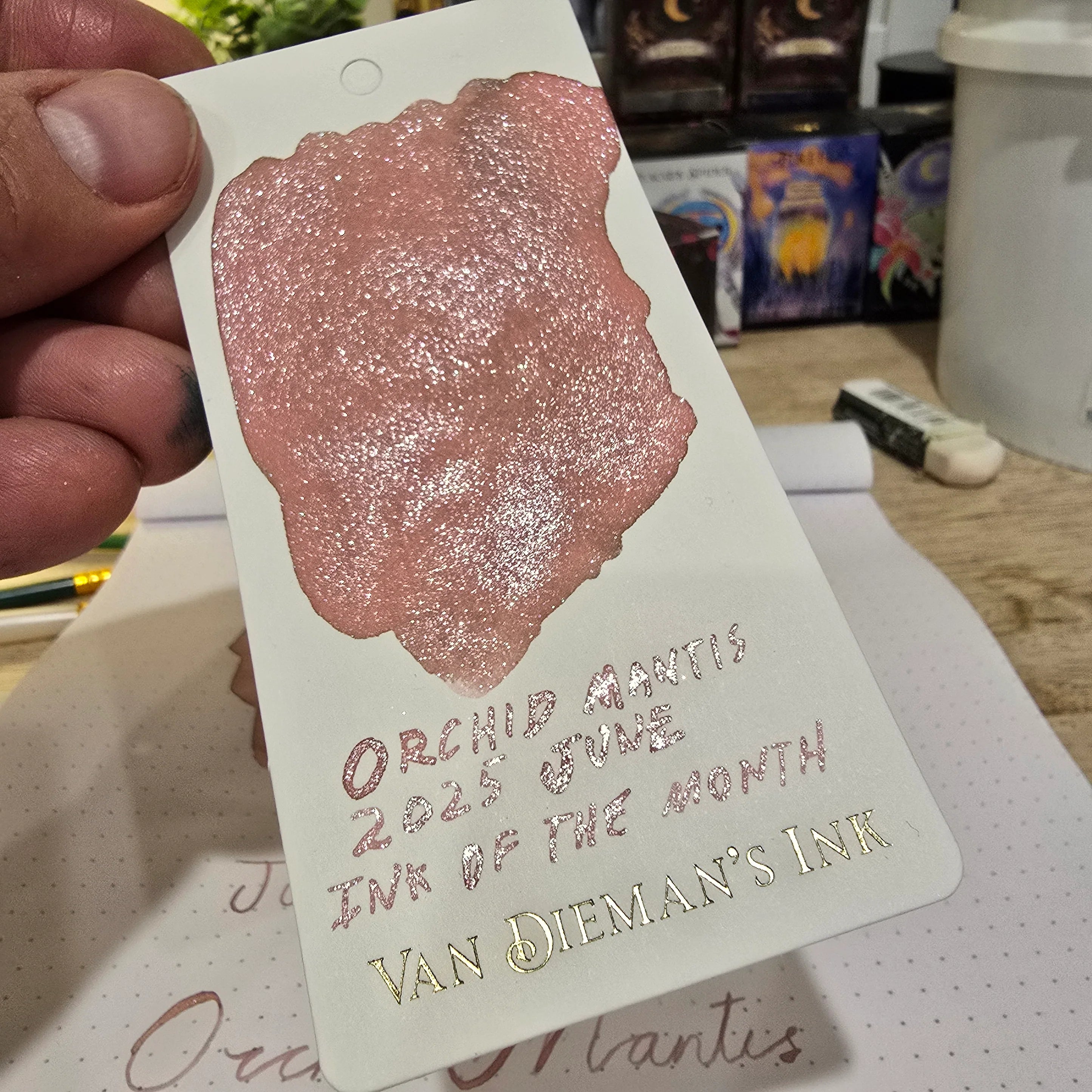 Van Dieman's Inks 2025 June - Orchid Mantis
