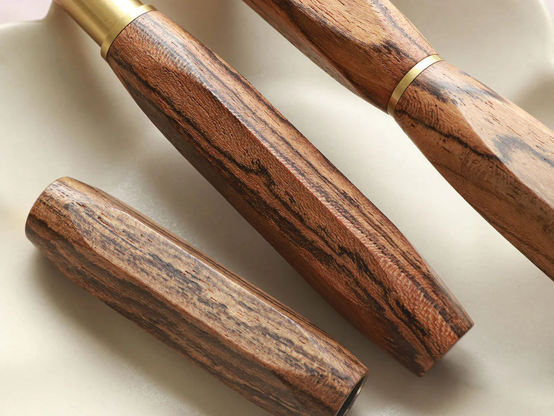 Sekai Densho Tigerwood