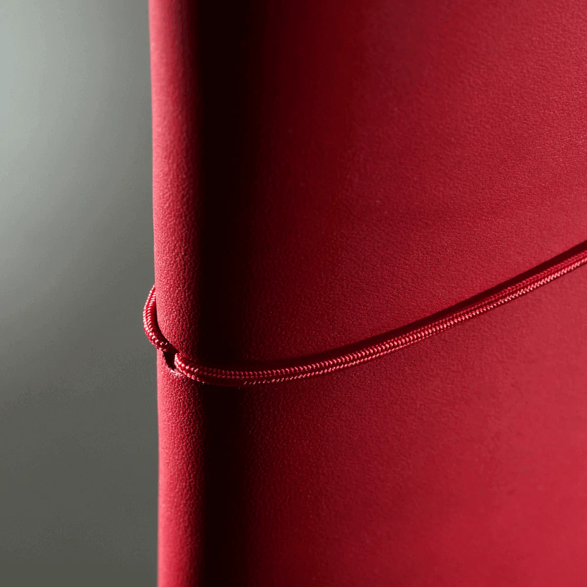 grand voyageur leather journal red (a4)
