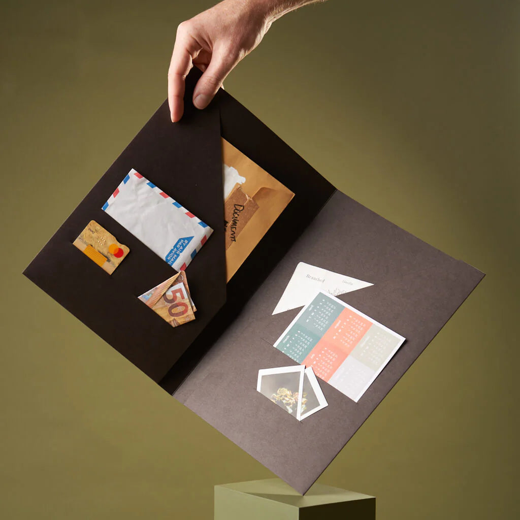 card & cash holder