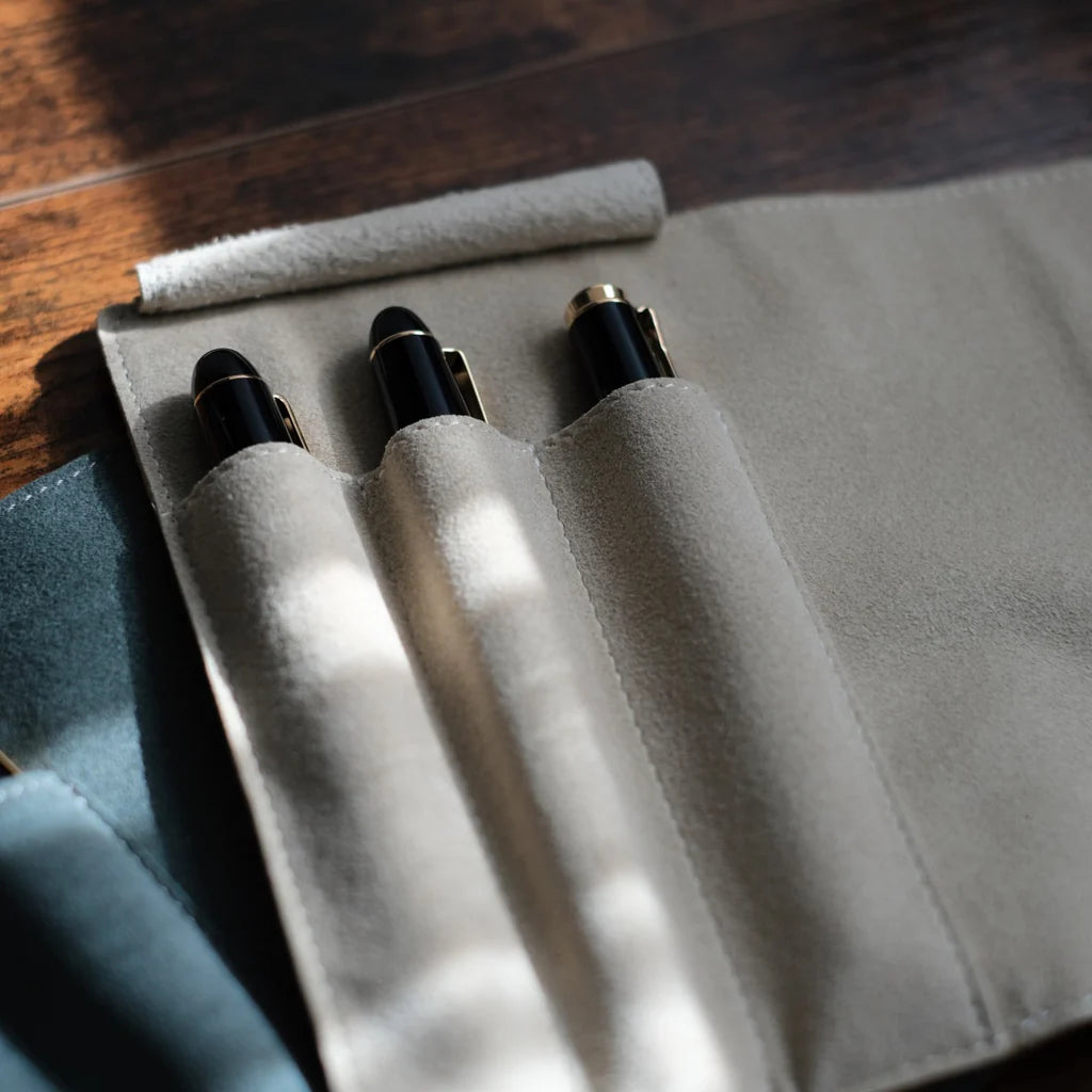 3-Slot Roll Pen Case (Tochigi Leather)