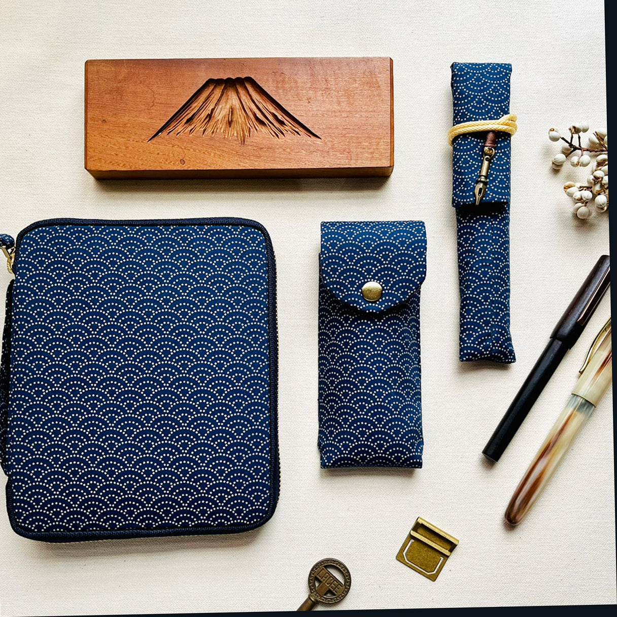 Dark Blue Cotton Print 10 Pen Case