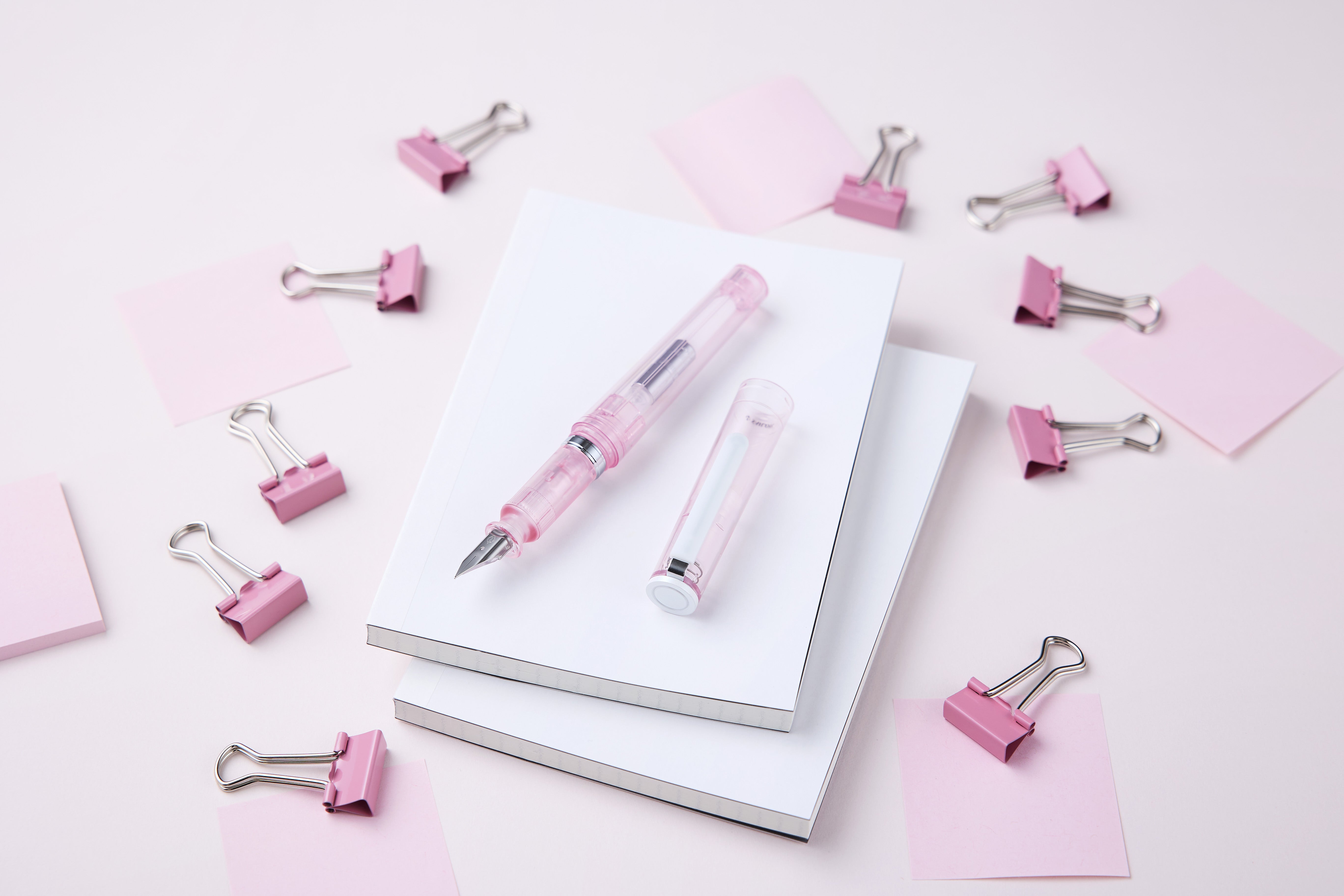 Tuzu Adjust Glassy Crystal Cherry