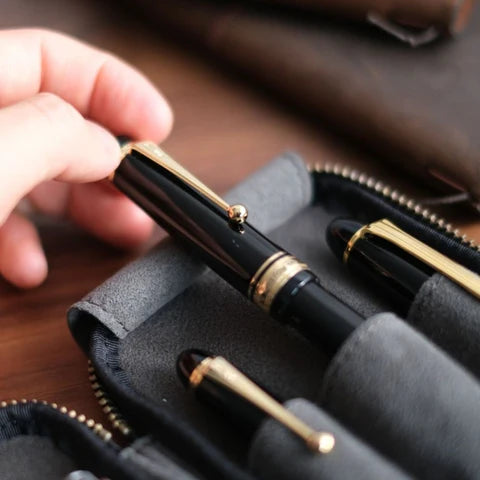 3-Slot Zip Pen Case (Tochigi Leather)