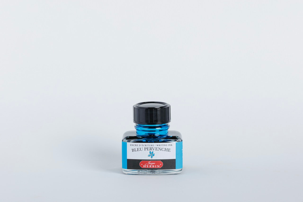 Periwinkle Blue (Bleu Pervenche)