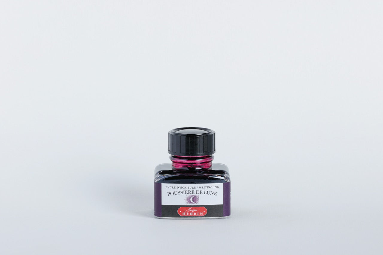 Moon Dust (Poussiere de Lune)