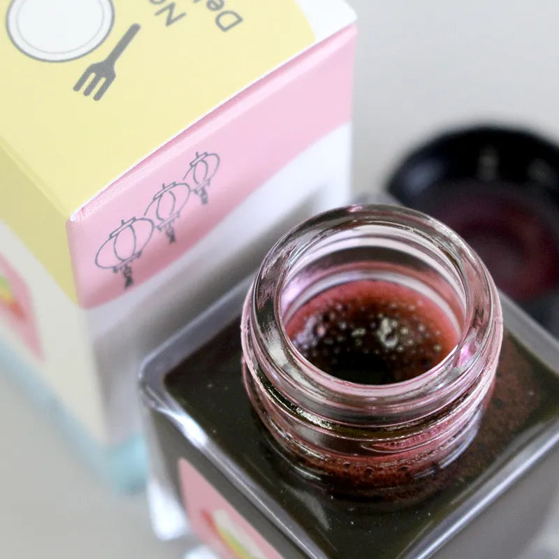 Nagasaki Delicious Ink Peach Castella with Glitter
