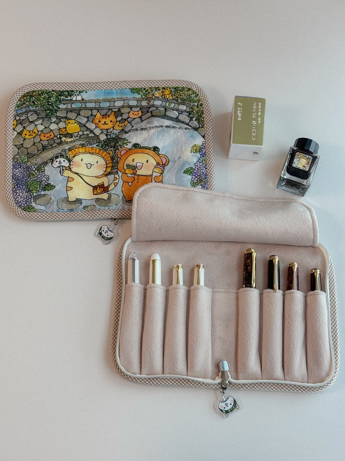 The Cat Bridge Pen Case