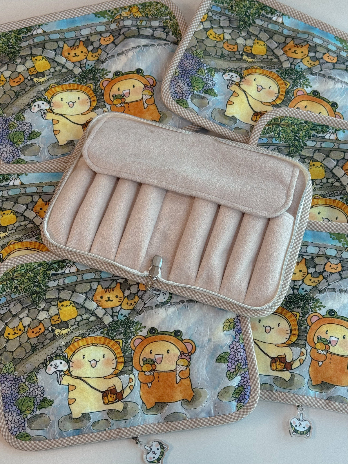 The Cat Bridge Pen Case