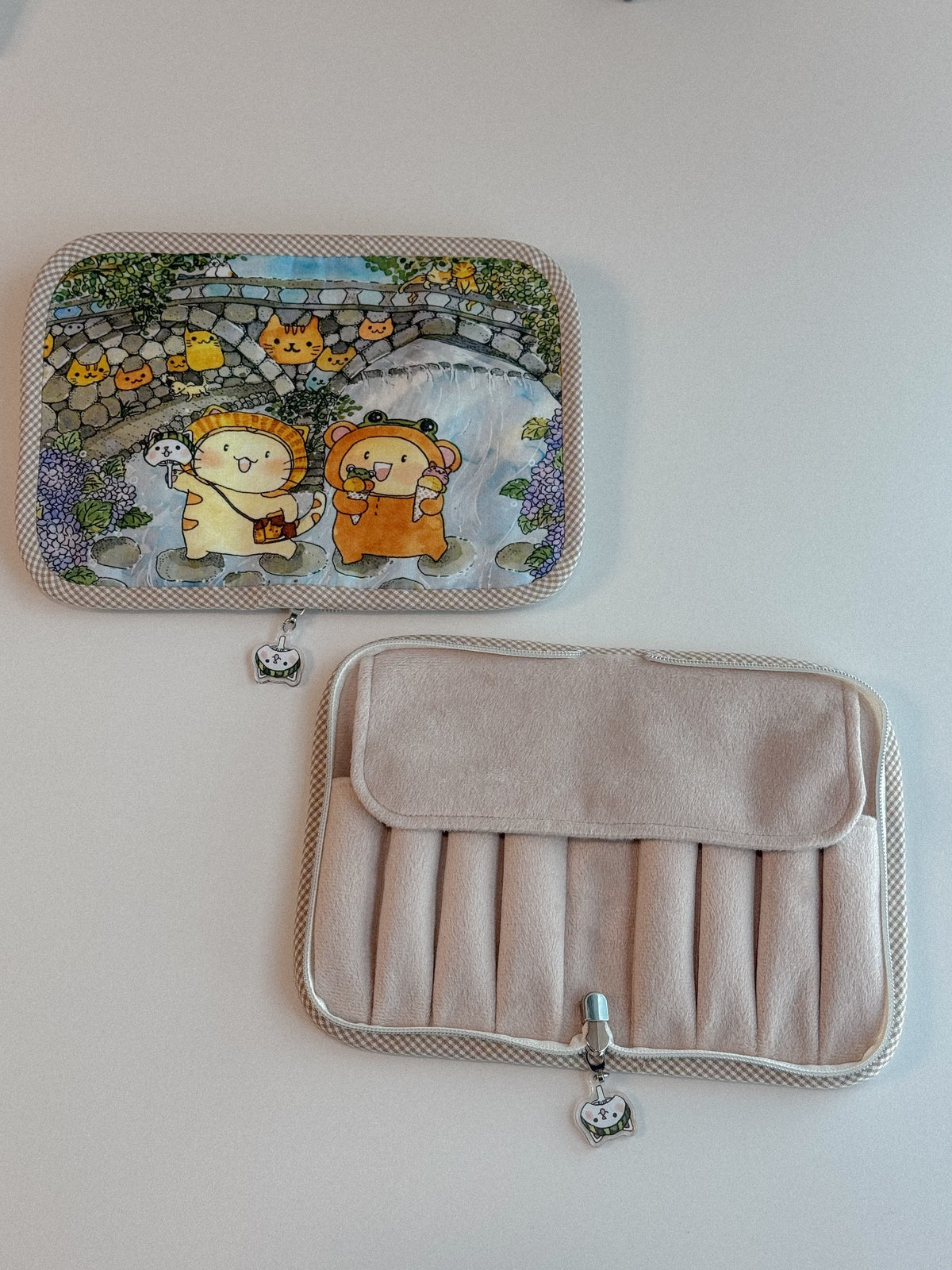 The Cat Bridge Pen Case