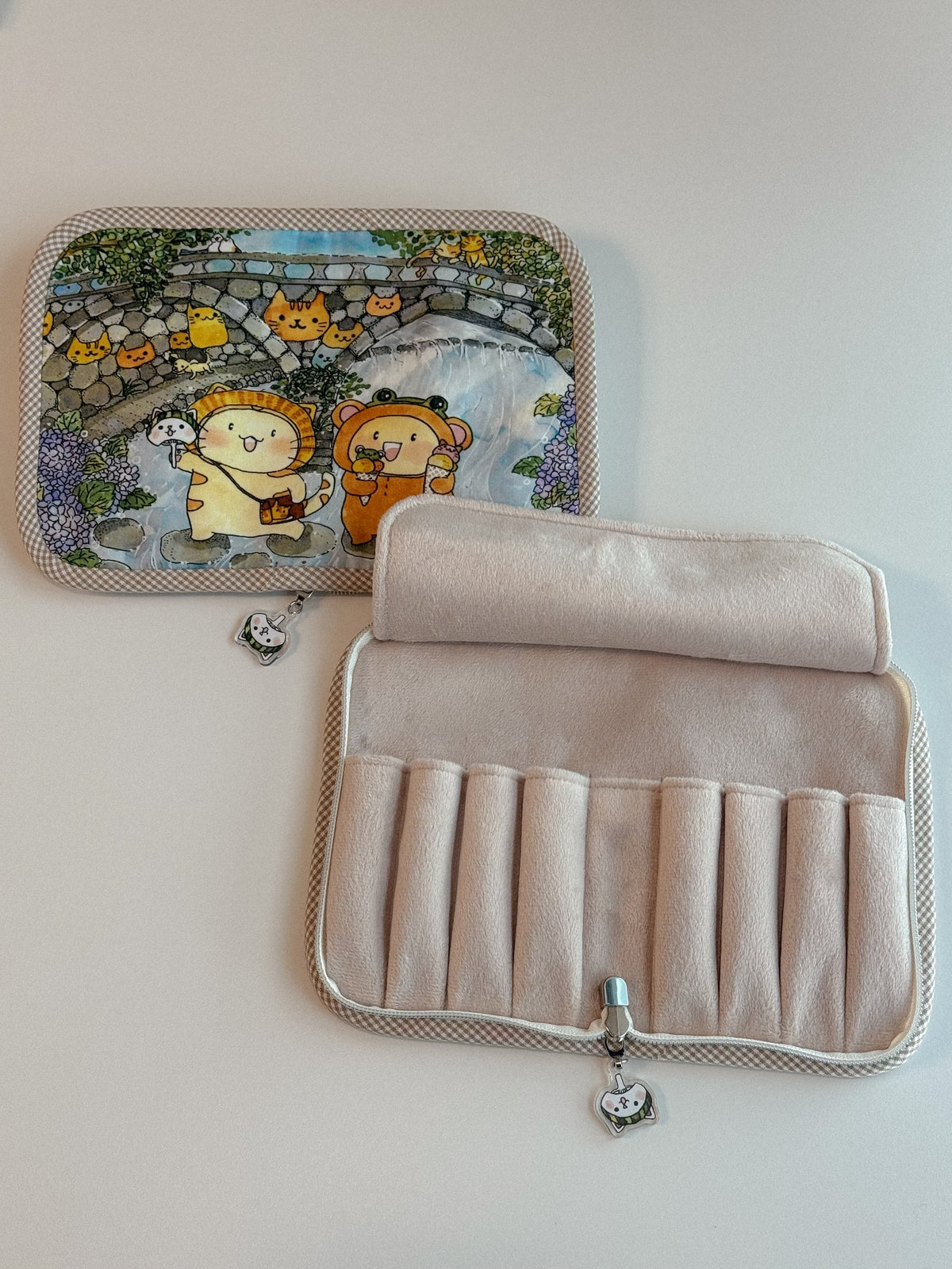 The Cat Bridge Pen Case