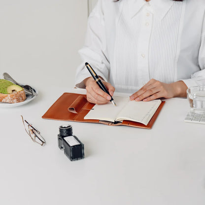 Hobonichi Weeks/Mega (Tochigi Leather)