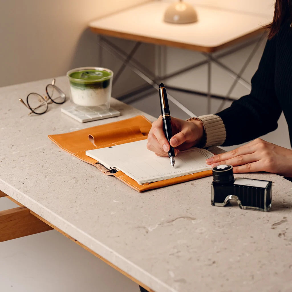 Hobonichi Weeks/Mega (Tochigi Leather)