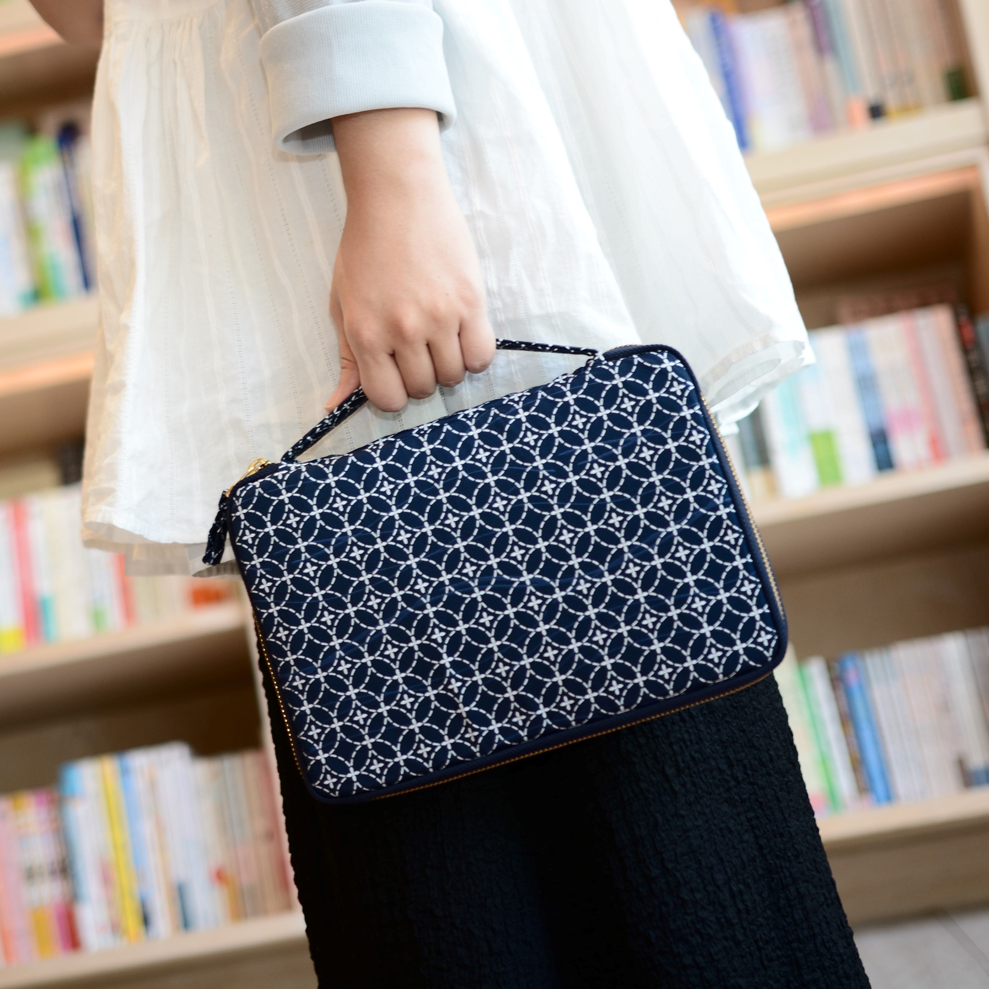 Memories Series 10 Pen Case