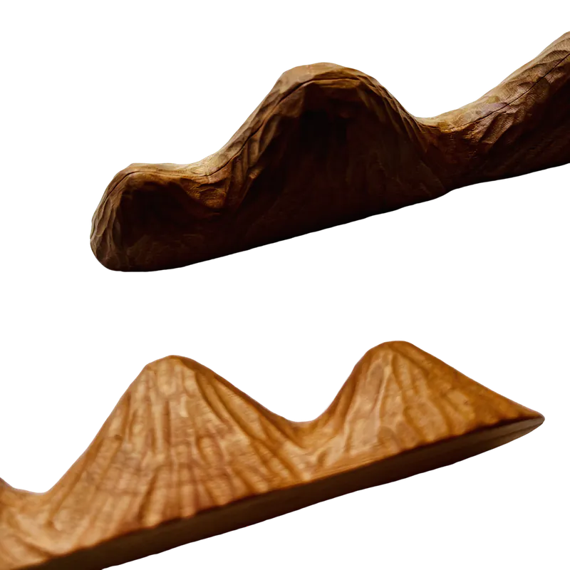 Wooden Pen Rest Mountain