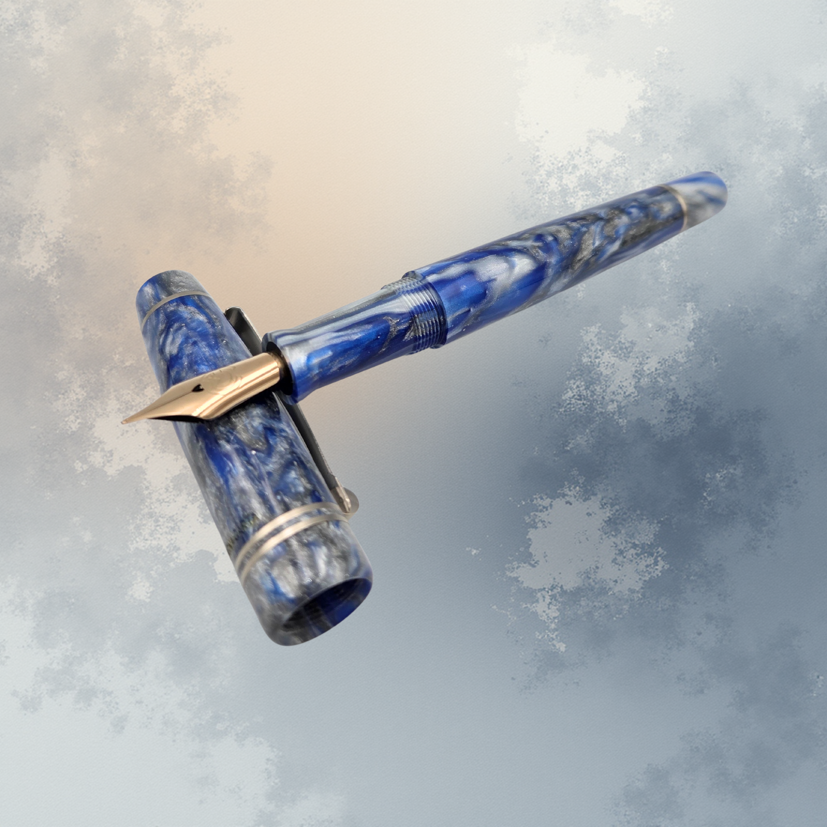 Mag 680 Arctic Glacier (Piston Filler)