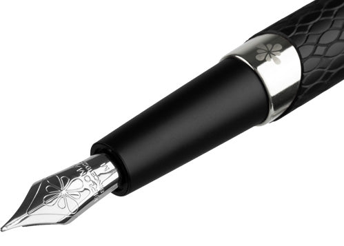 Black Cobra Fountain Pen