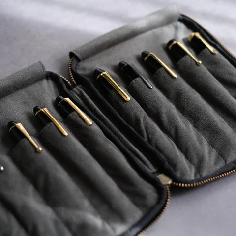 10-Slot Zip Pen Case (Tochigi Leather)